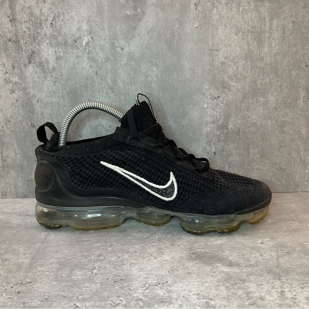 Nike Air VaporMax Flyknit 21 Sneakers Womens sz 10.5 - black - Picture 3 of 6